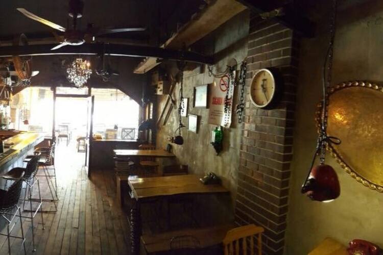 Hurdaci Bar Mimaroba Istanbul